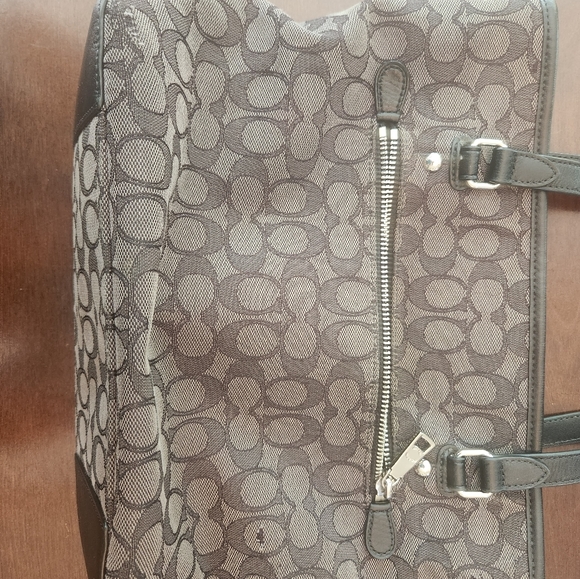 Coach Zip Top Tote in Signature Canvas Black and Gray F58282 - Picture 8 of 8